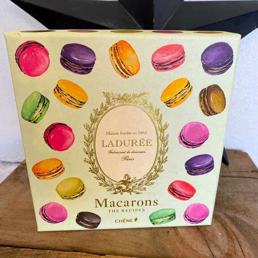 Ladure’e Madison Fonde’e en 1862 Macarons Recipe Book Chene